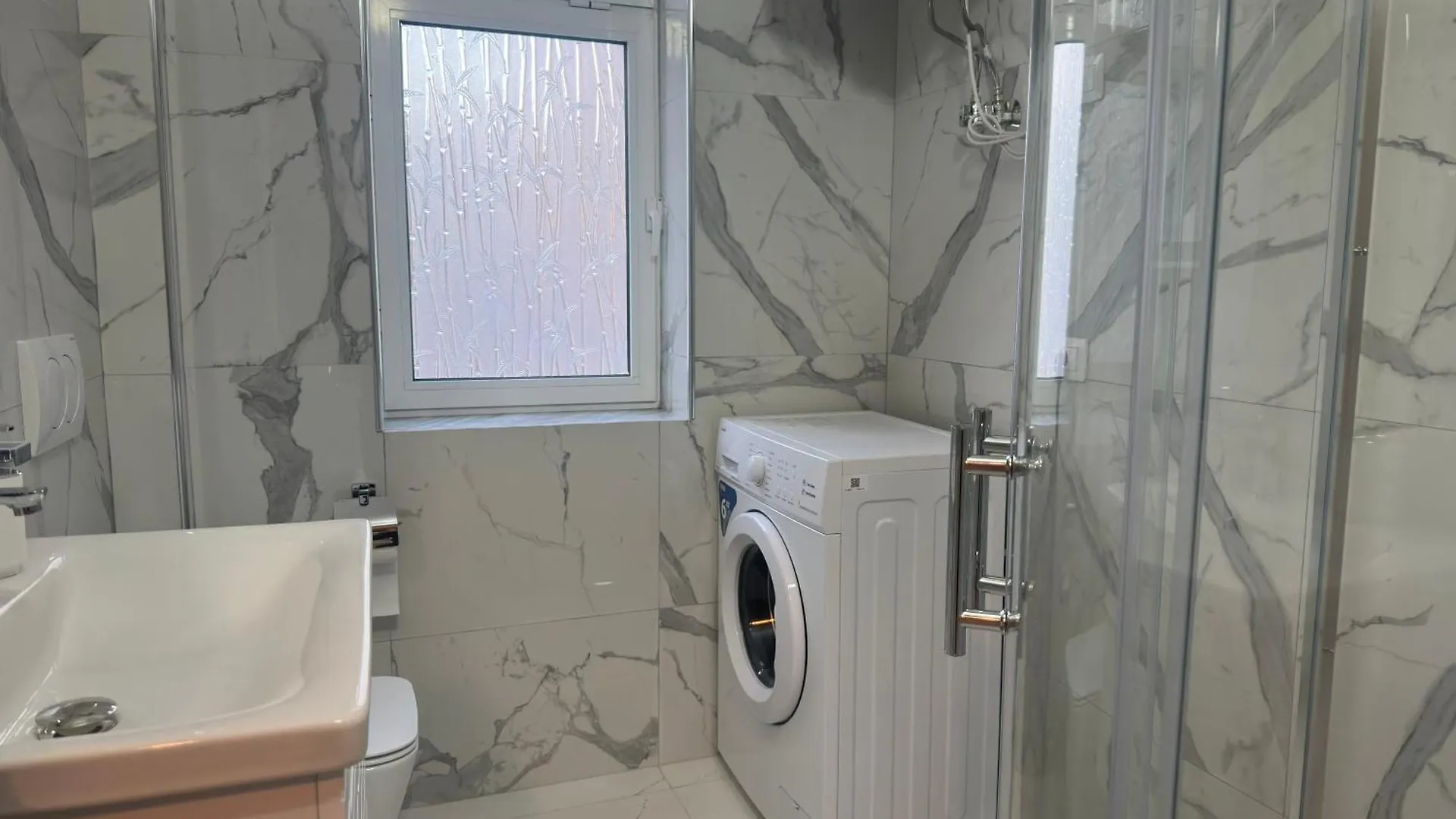 Twinstay - Aura Apartment Berat Albánie