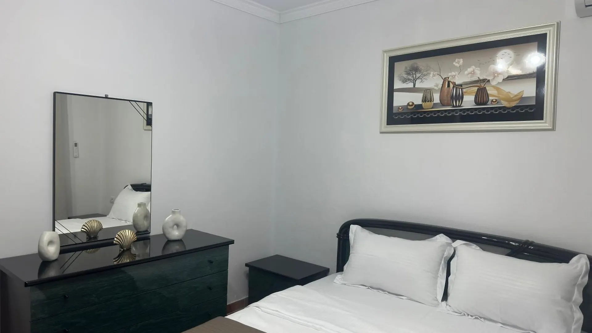 Twinstay - Aura Apartment Berat