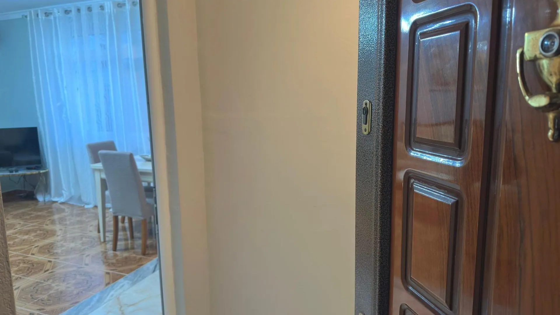 Twinstay - Aura Apartment Berat